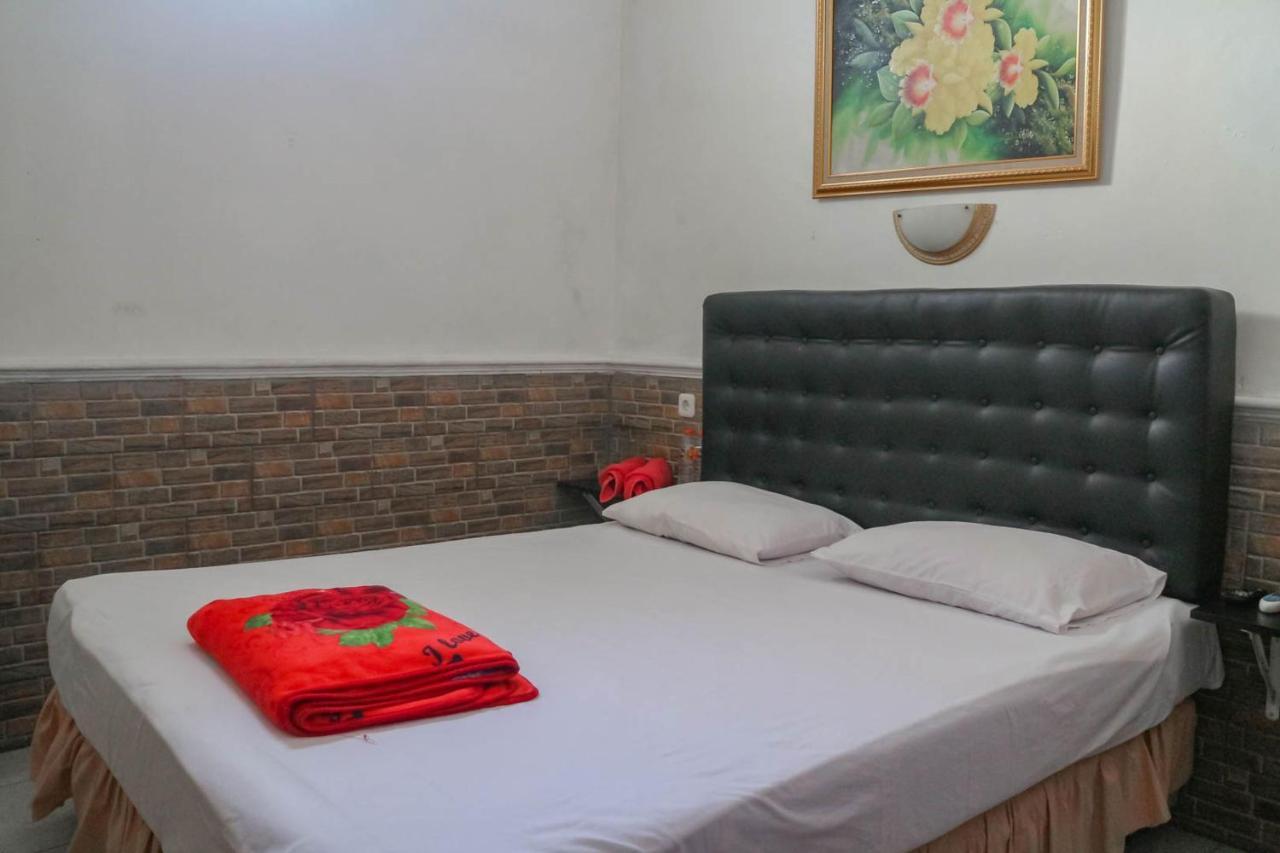 Wisma Vandera Syariah Garut Mitra Reddoorz Zewnętrze zdjęcie